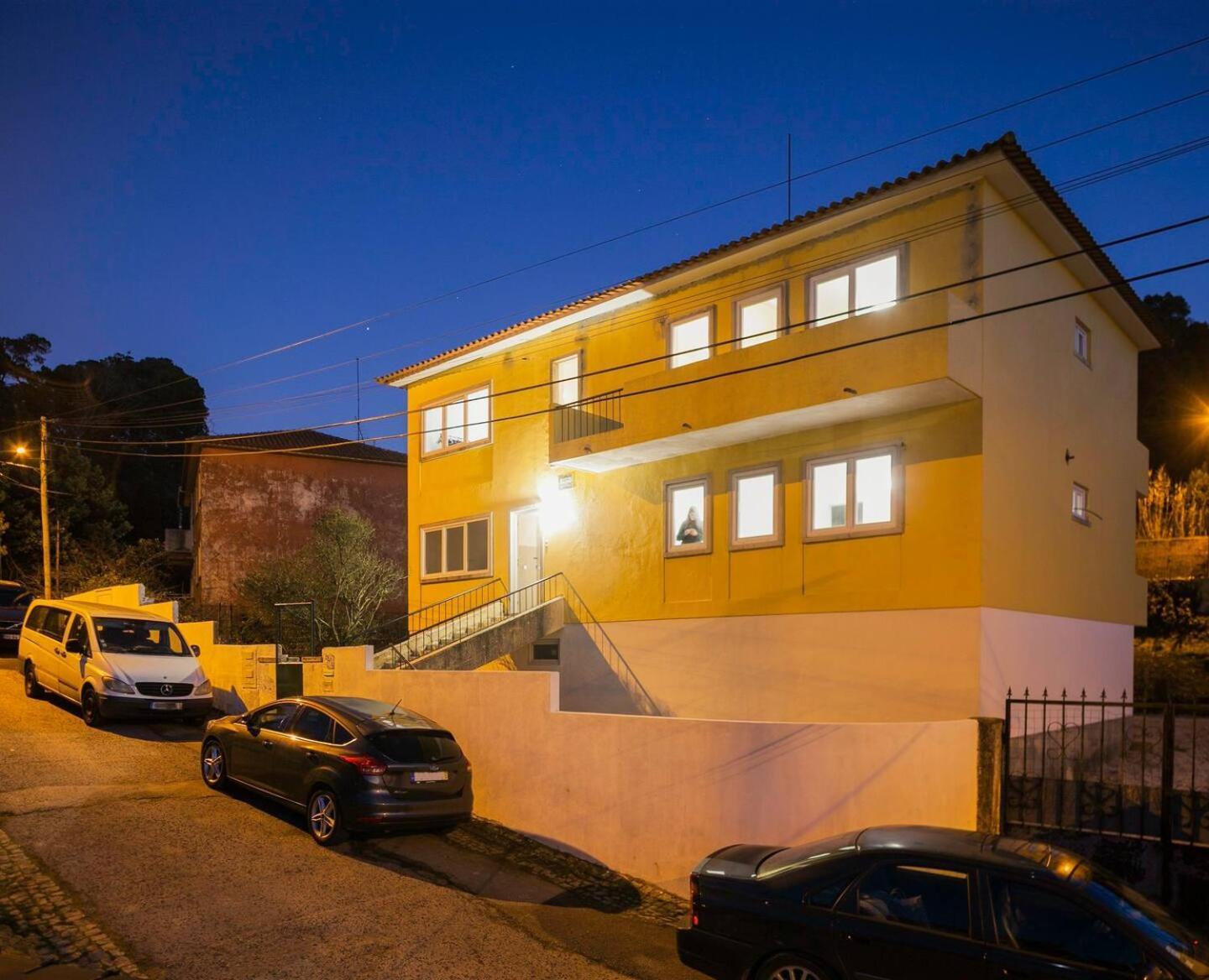 Sintra Sweet Apartment III - Free Parking Екстер'єр фото